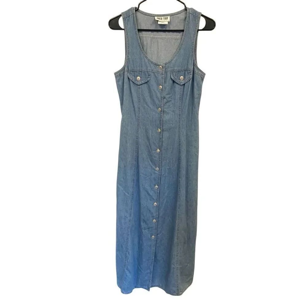 Vintage sleeveless Denim ButtonโDown Dress